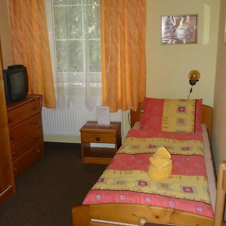 Elko Hotel 3*